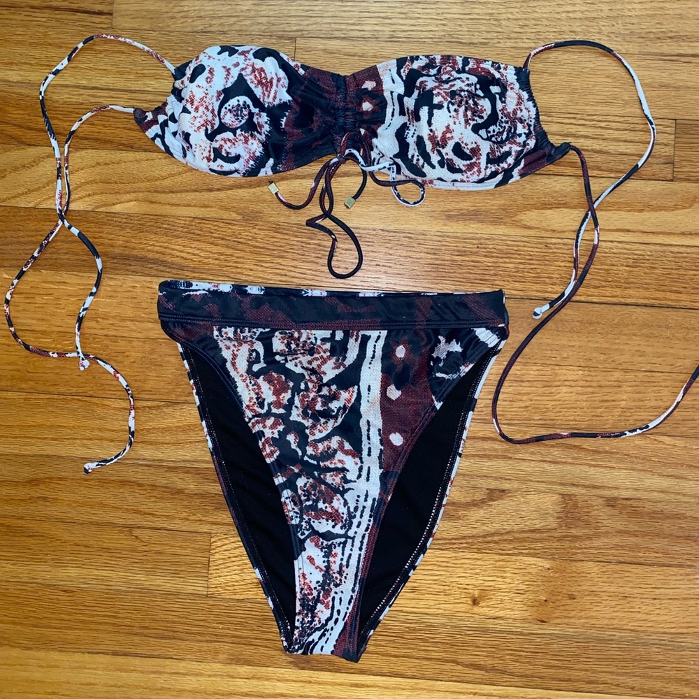 South Beach Miami High Rise Bikini Small Top / Medium Ultra High Rise Bottom